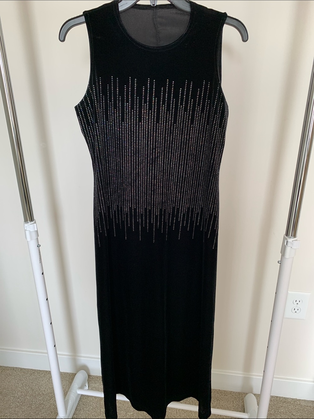 Black Sleeveless Maxi Dress velour with Silver Stud Detailing.Sz6 Vintage